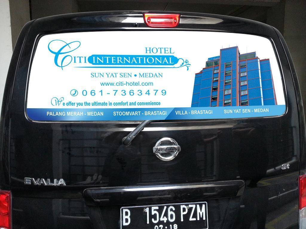 Hotel Citi International Palang Merah Medan Exteriör bild
