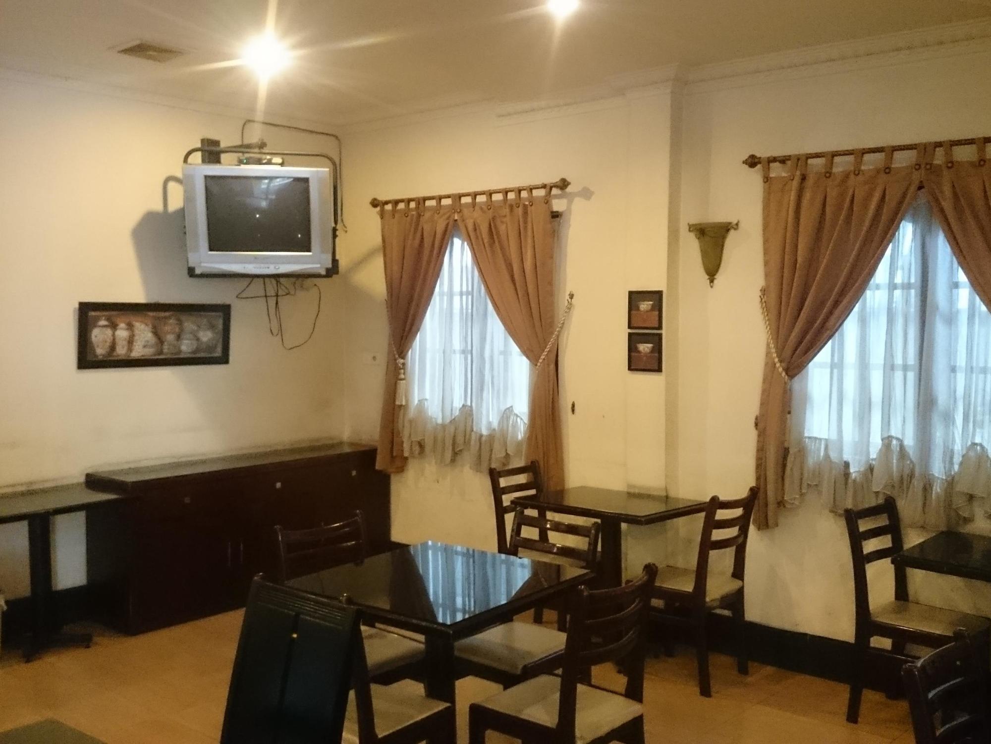 Hotel Citi International Palang Merah Medan Exteriör bild