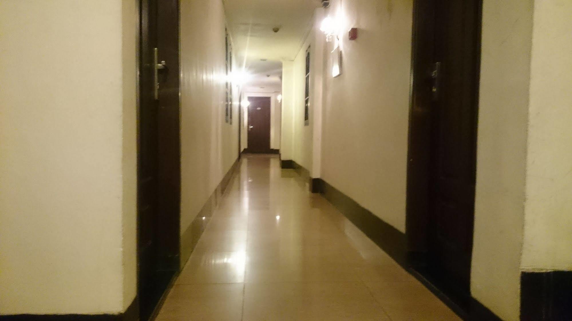 Hotel Citi International Palang Merah Medan Exteriör bild